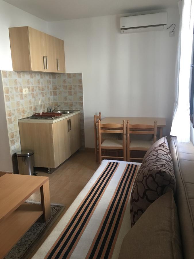 Apartments Zvicer - Milica Будва Екстериор снимка